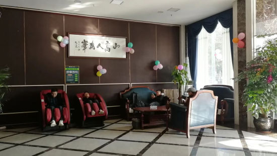 找专业拆装按摩椅的师傅（本博按摩椅售后服务电话）